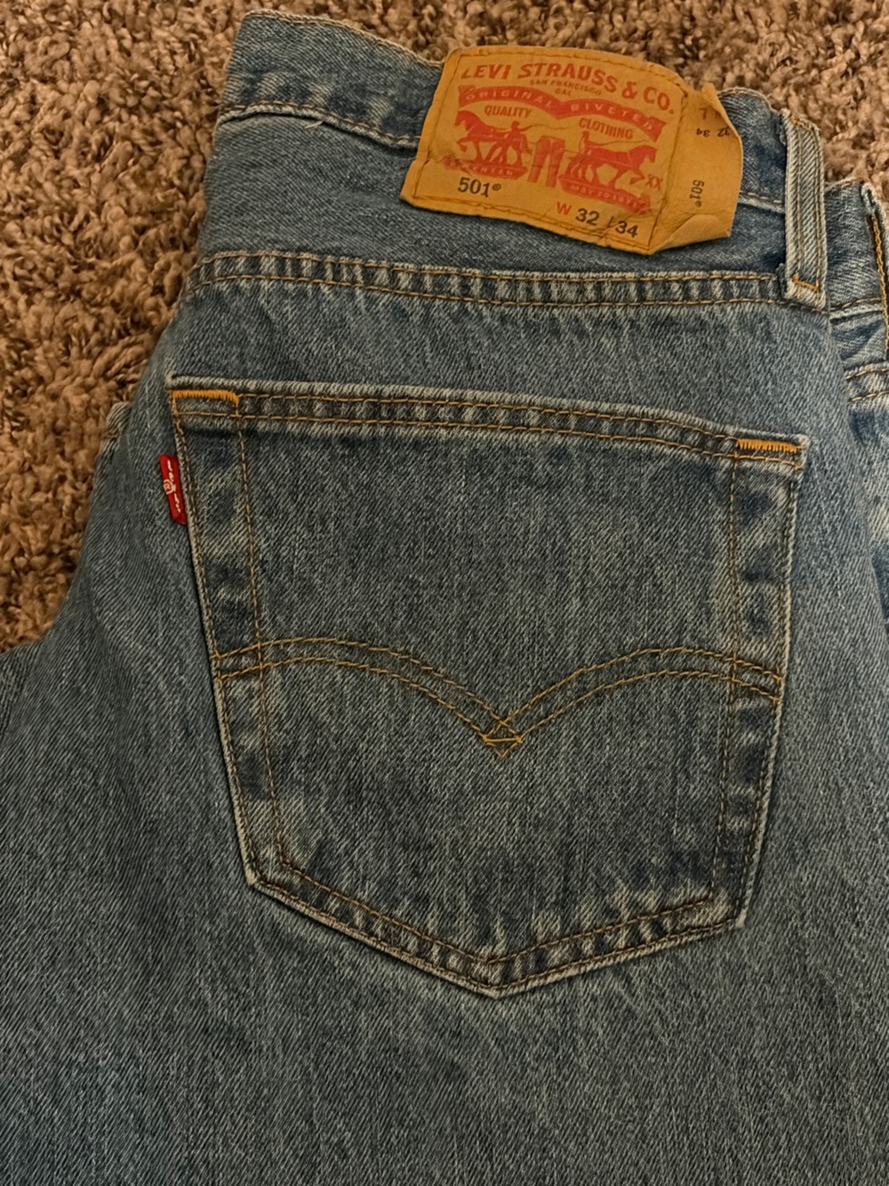 Levi's Men’s Light Blue Relaxed Fit 501 Jeans